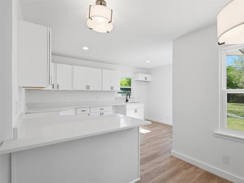 328 W Burton Street Sherman TX 75092