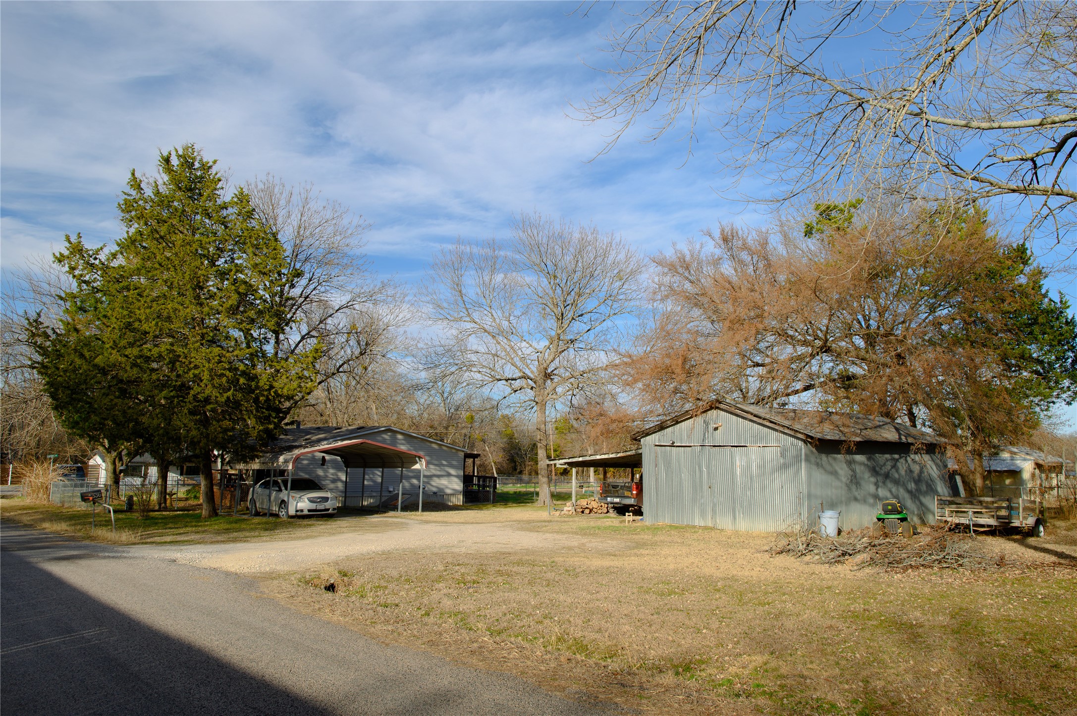 336 Heddingham Drive Gordonville TX 76245