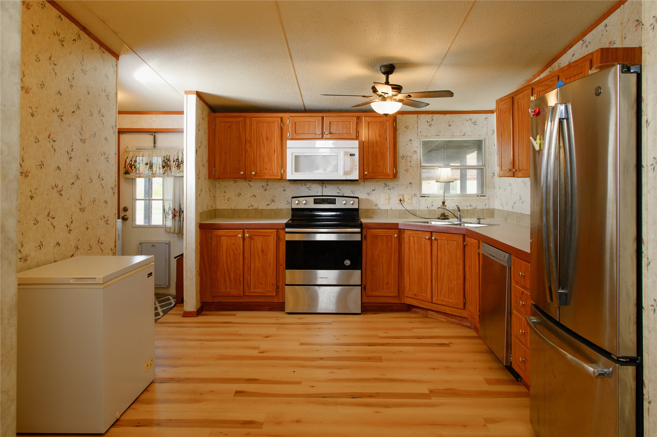 336 Heddingham Drive Gordonville TX 76245
