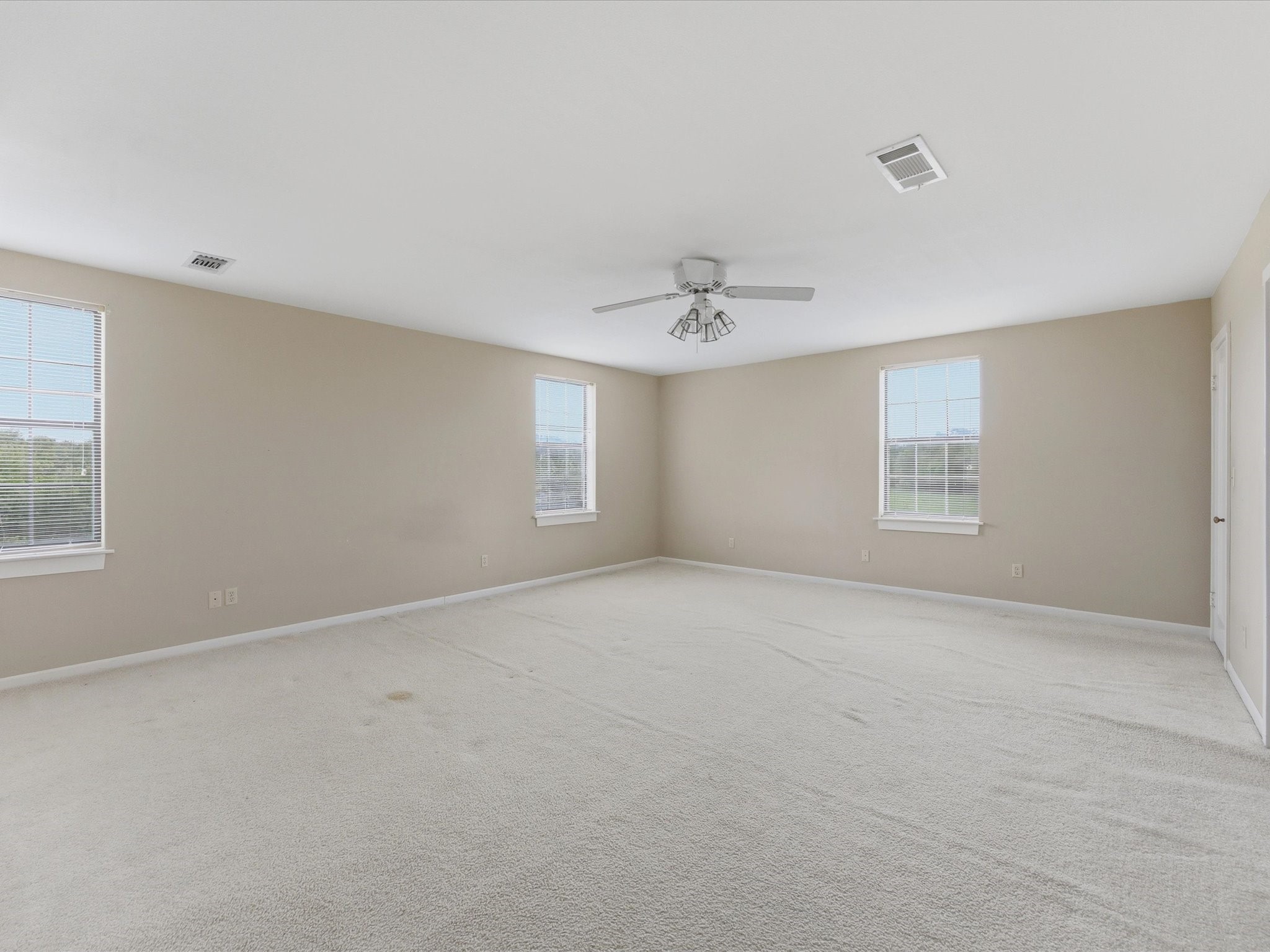 750 Lyons Road Ennis TX 75119