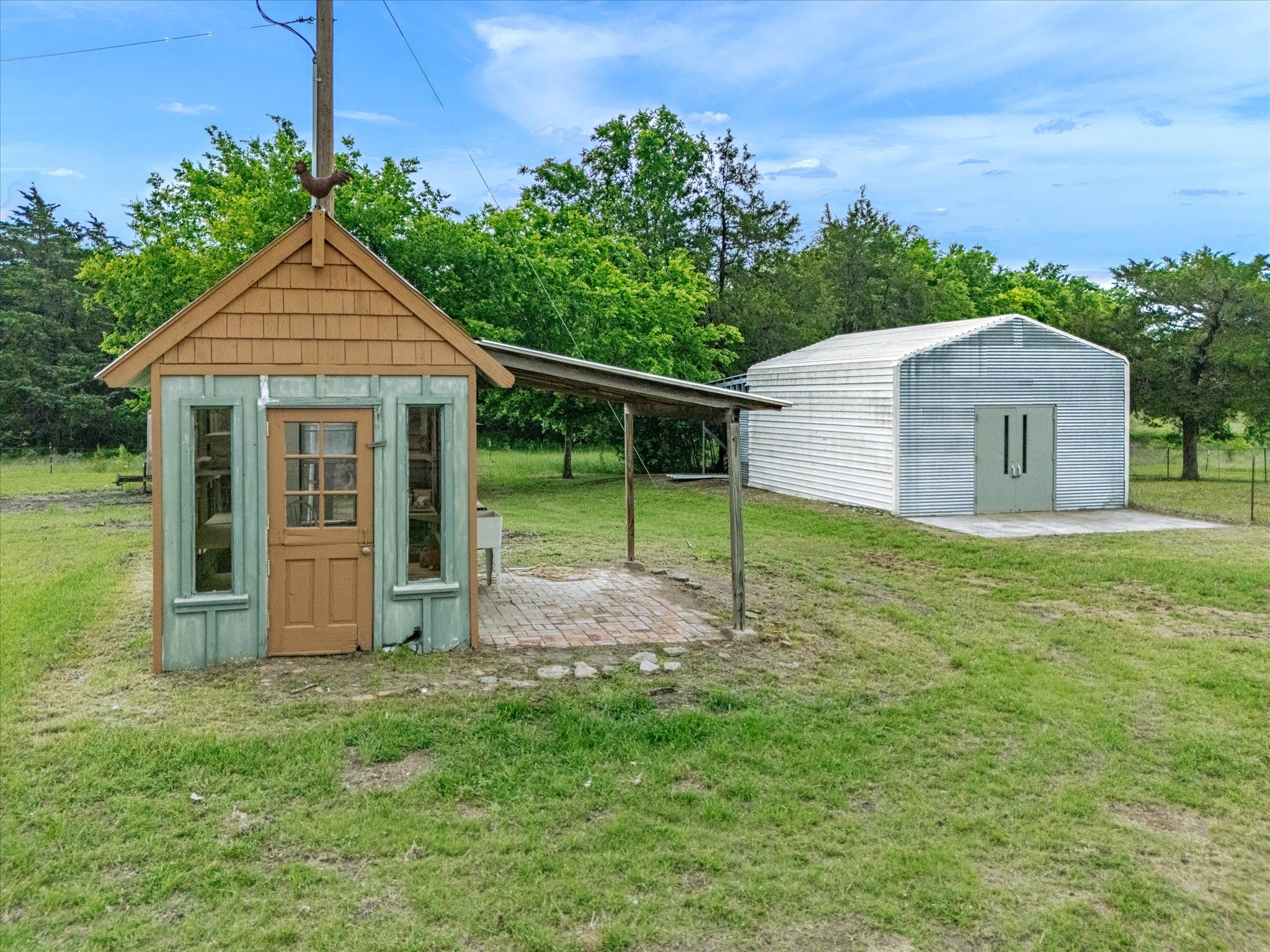 750 Lyons Road Ennis TX 75119