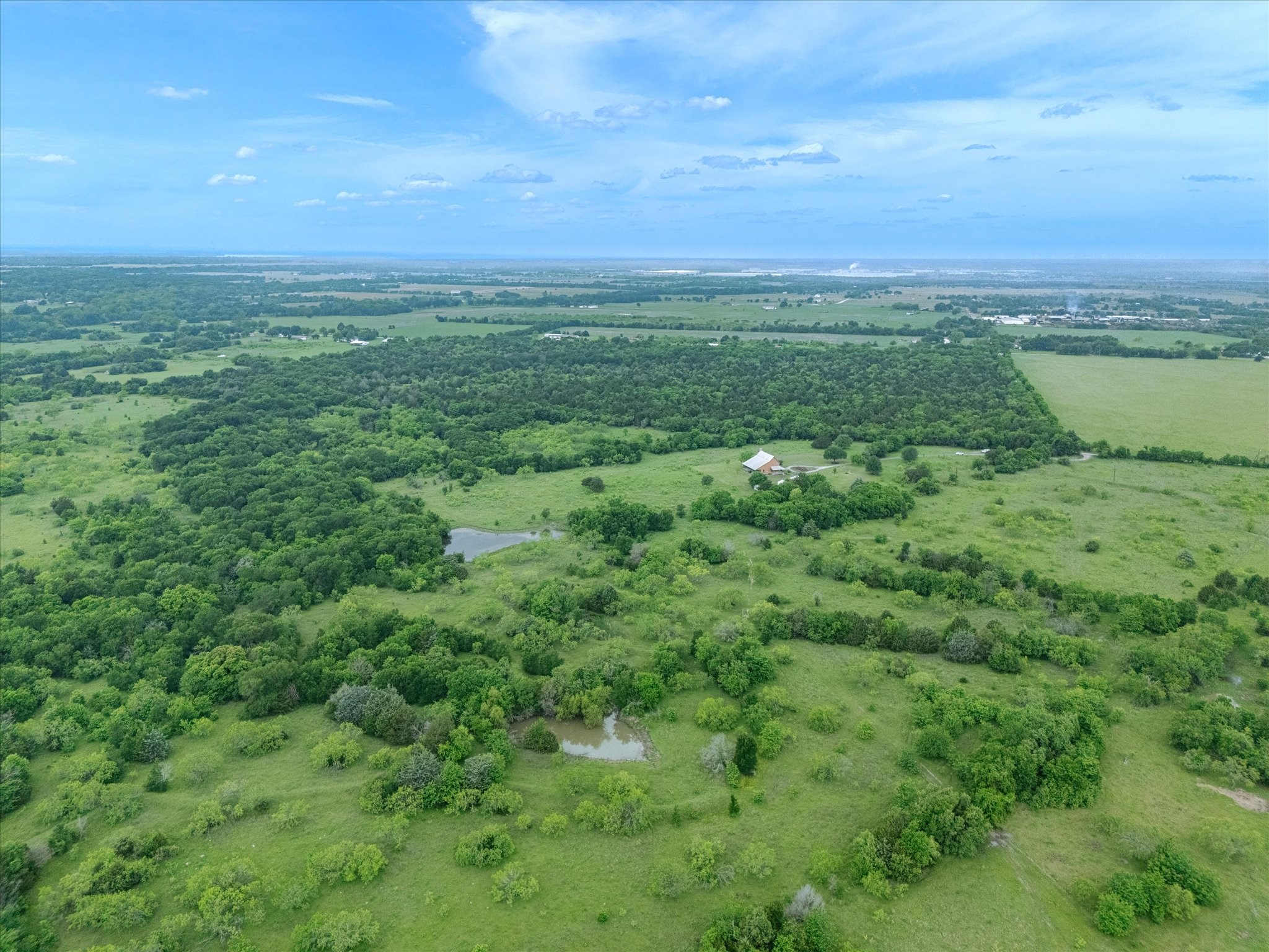 750 Lyons Road Ennis TX 75119