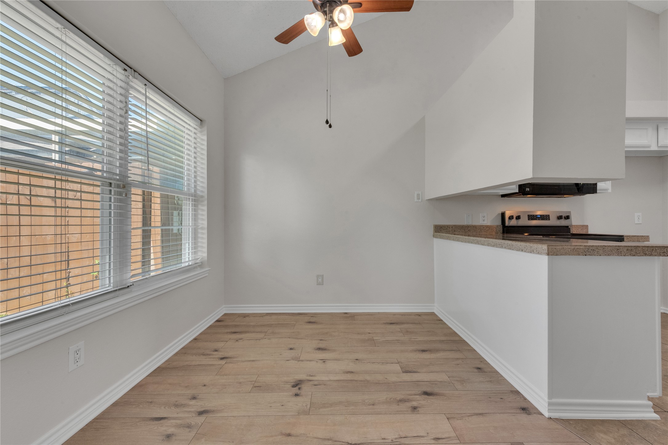 613 Canterbury Street Euless TX 76039