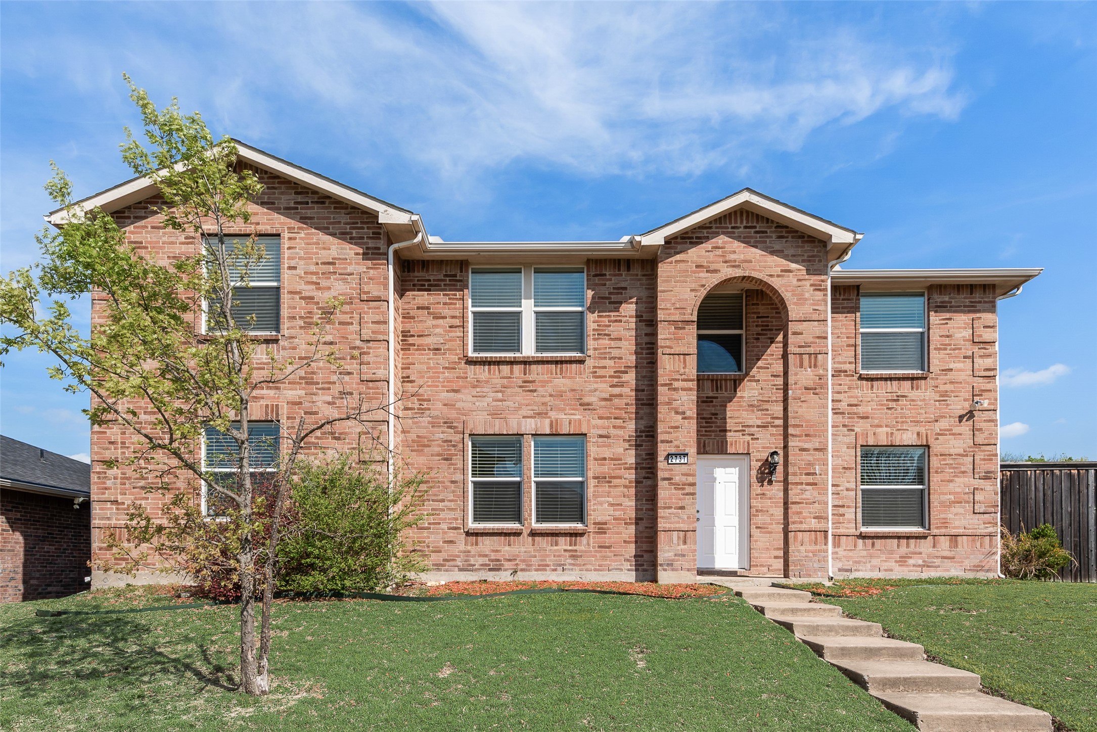 2737 Ingram Circle Mesquite TX 75181