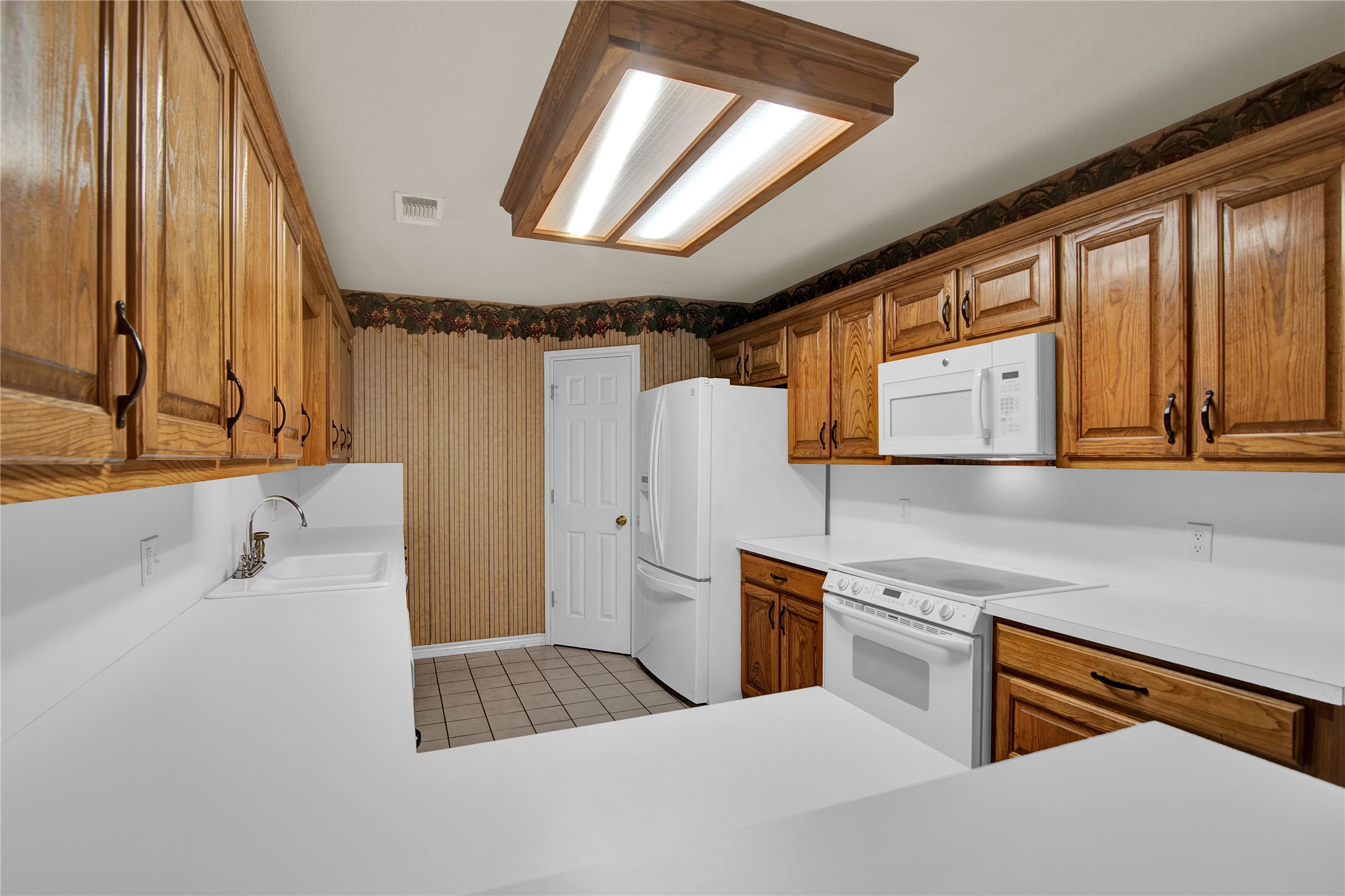 4942 E Highway 69 Denison TX 75021
