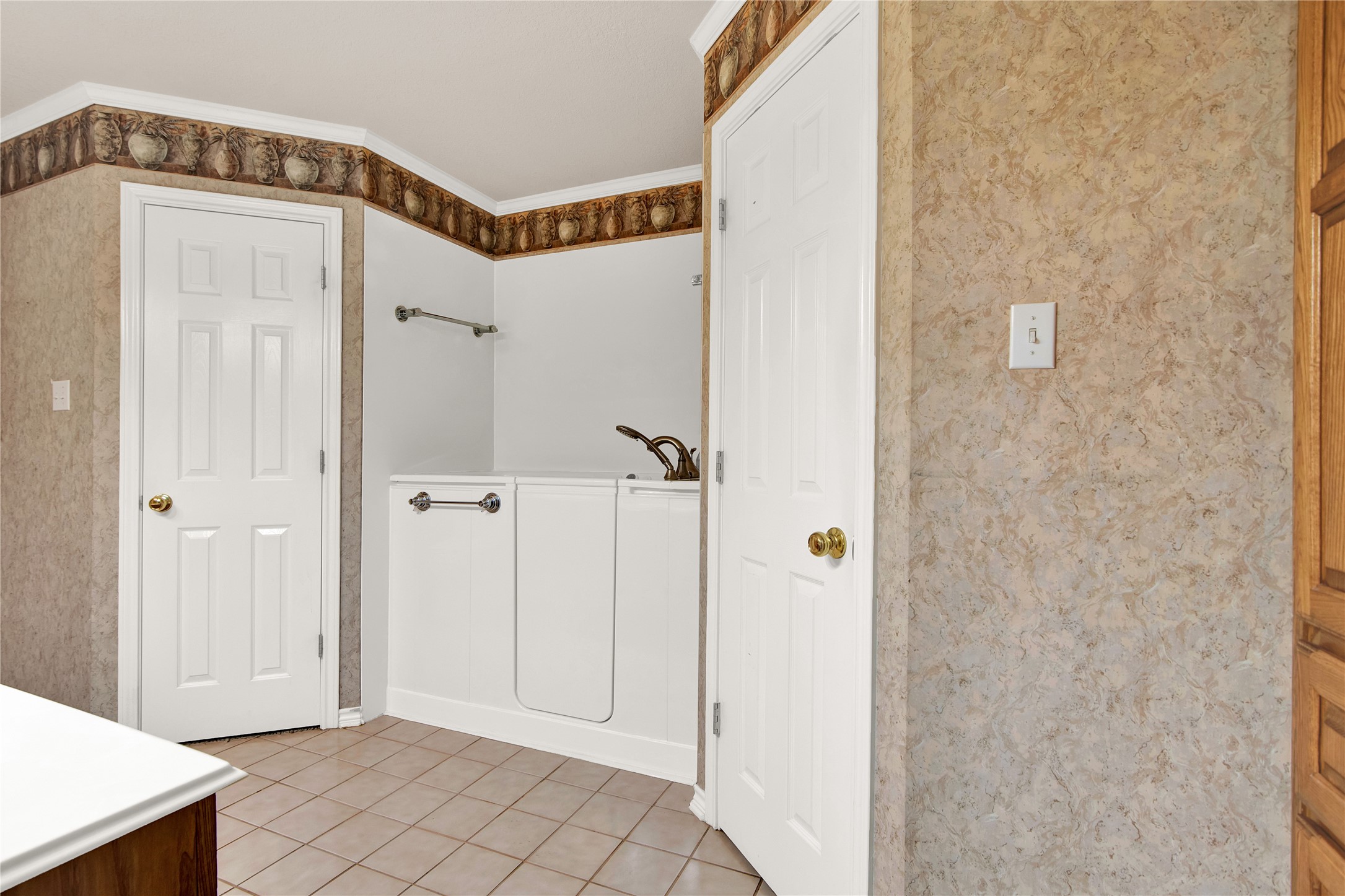 4942 E Highway 69 Denison TX 75021