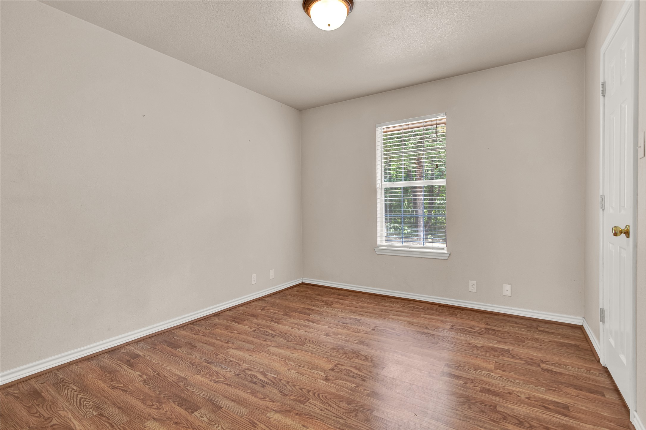 4942 E Highway 69 Denison TX 75021