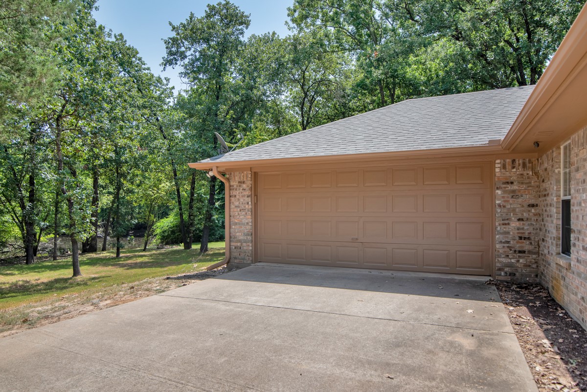 4942 E Highway 69 Denison TX 75021