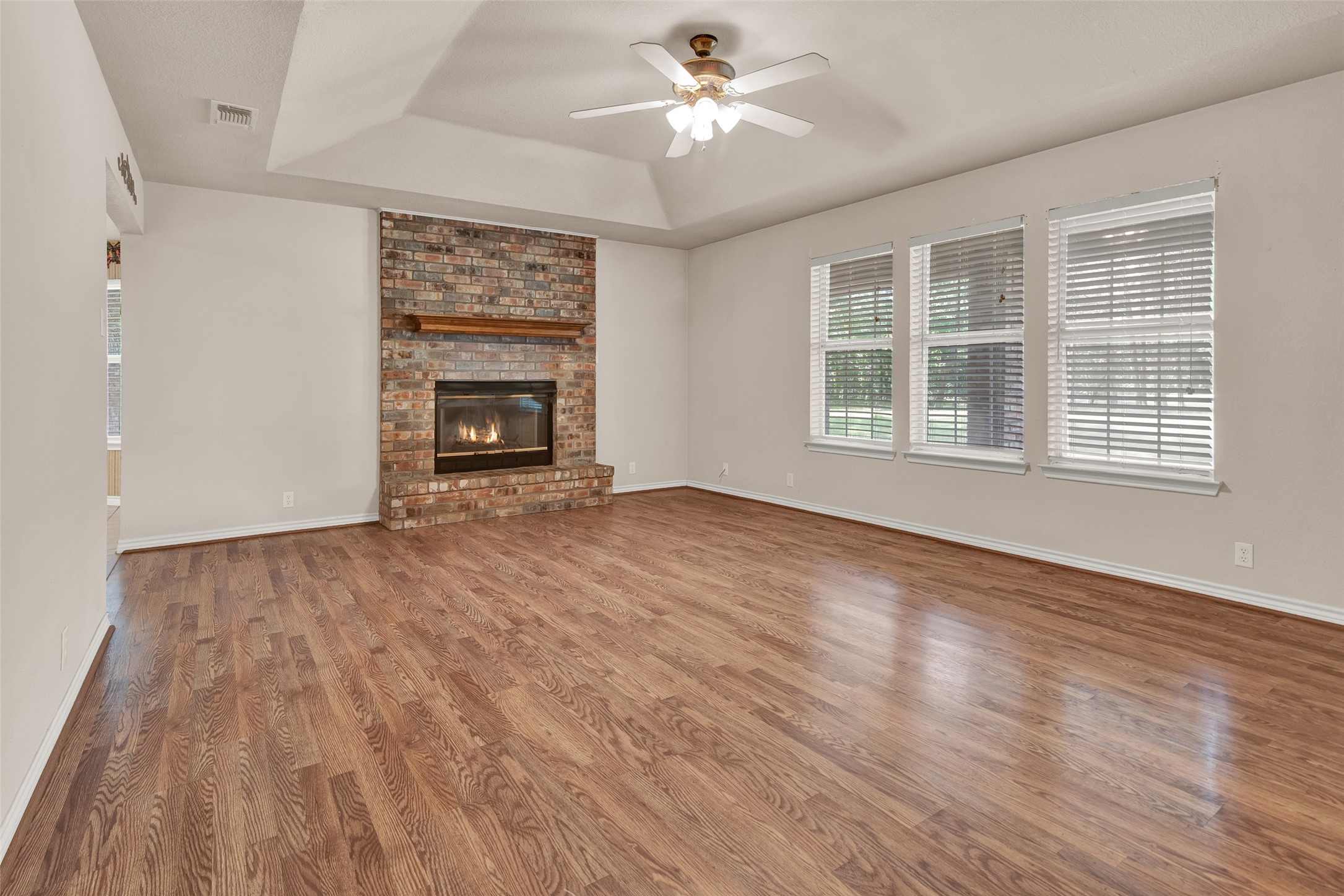 4942 E Highway 69 Denison TX 75021