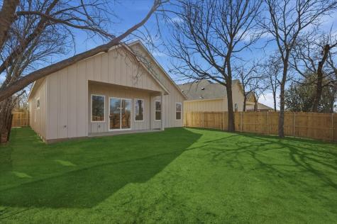 1633 E Tucker Street Fort Worth TX 76104