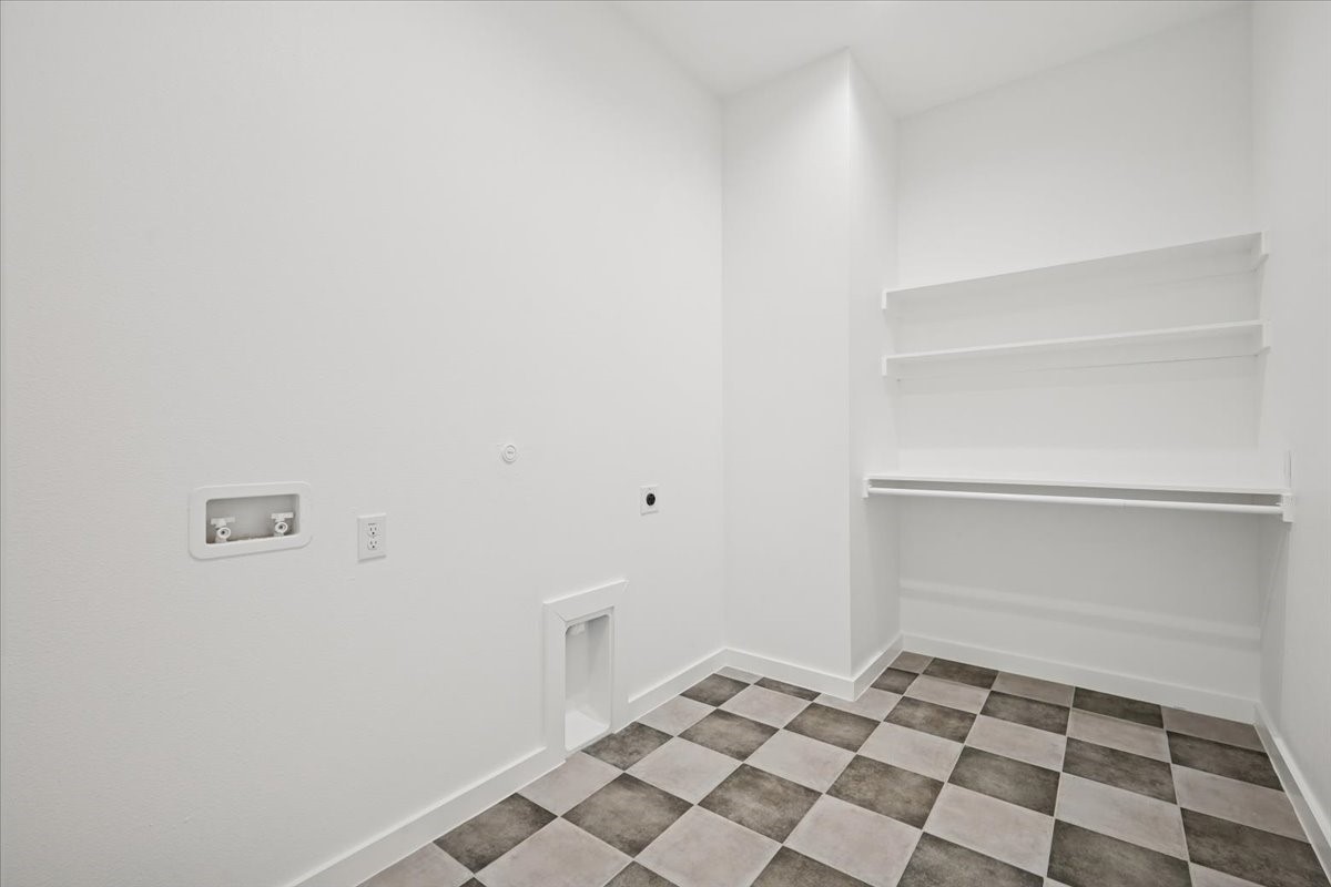 1633 E Tucker Street Fort Worth TX 76104
