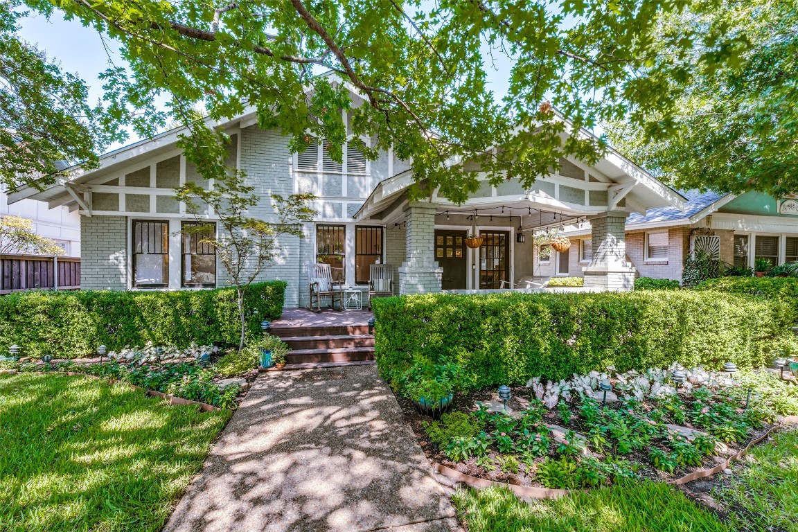 720 Lowell Street Dallas TX 75214
