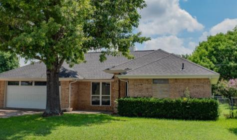 1516 Stiles Court Midlothian TX 76065