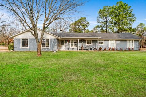 50 County Road 35930 Powderly TX 75473