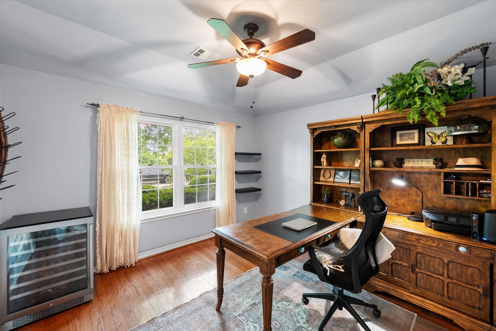904 Lindstrom Drive Fort Worth TX 76131