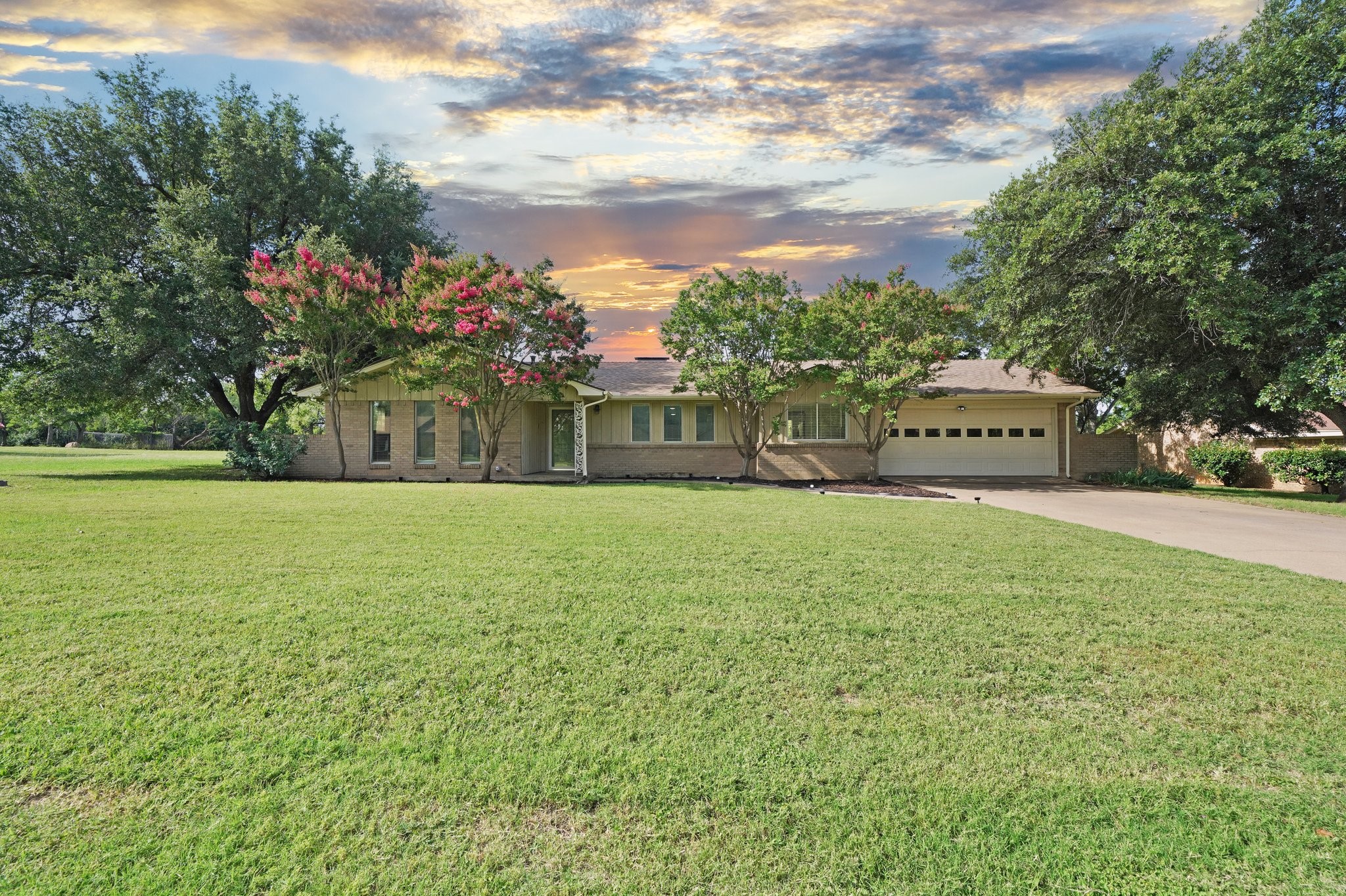 2604 Hilley Drive Mineral Wells TX 76067
