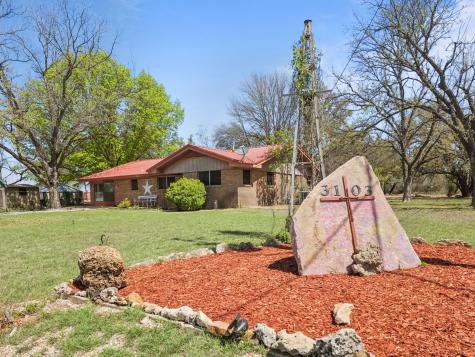 3103 Coggin Avenue Brownwood TX 76801
