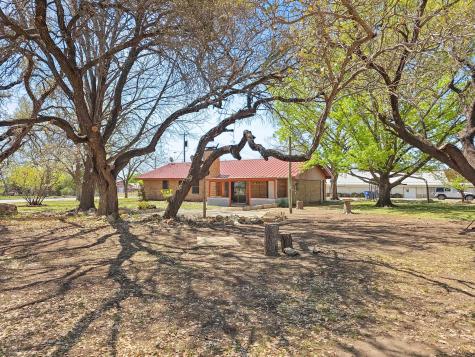 3103 Coggin Avenue Brownwood TX 76801