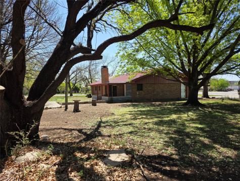 3103 Coggin Avenue Brownwood TX 76801