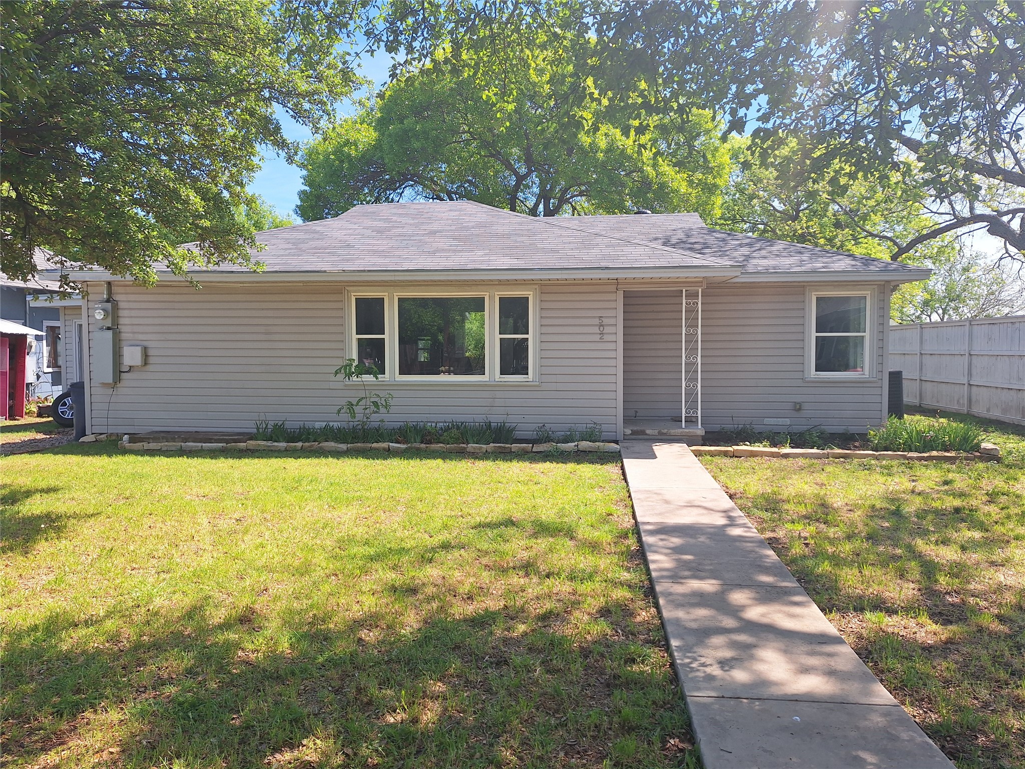 502 N Church Street Decatur TX 76234