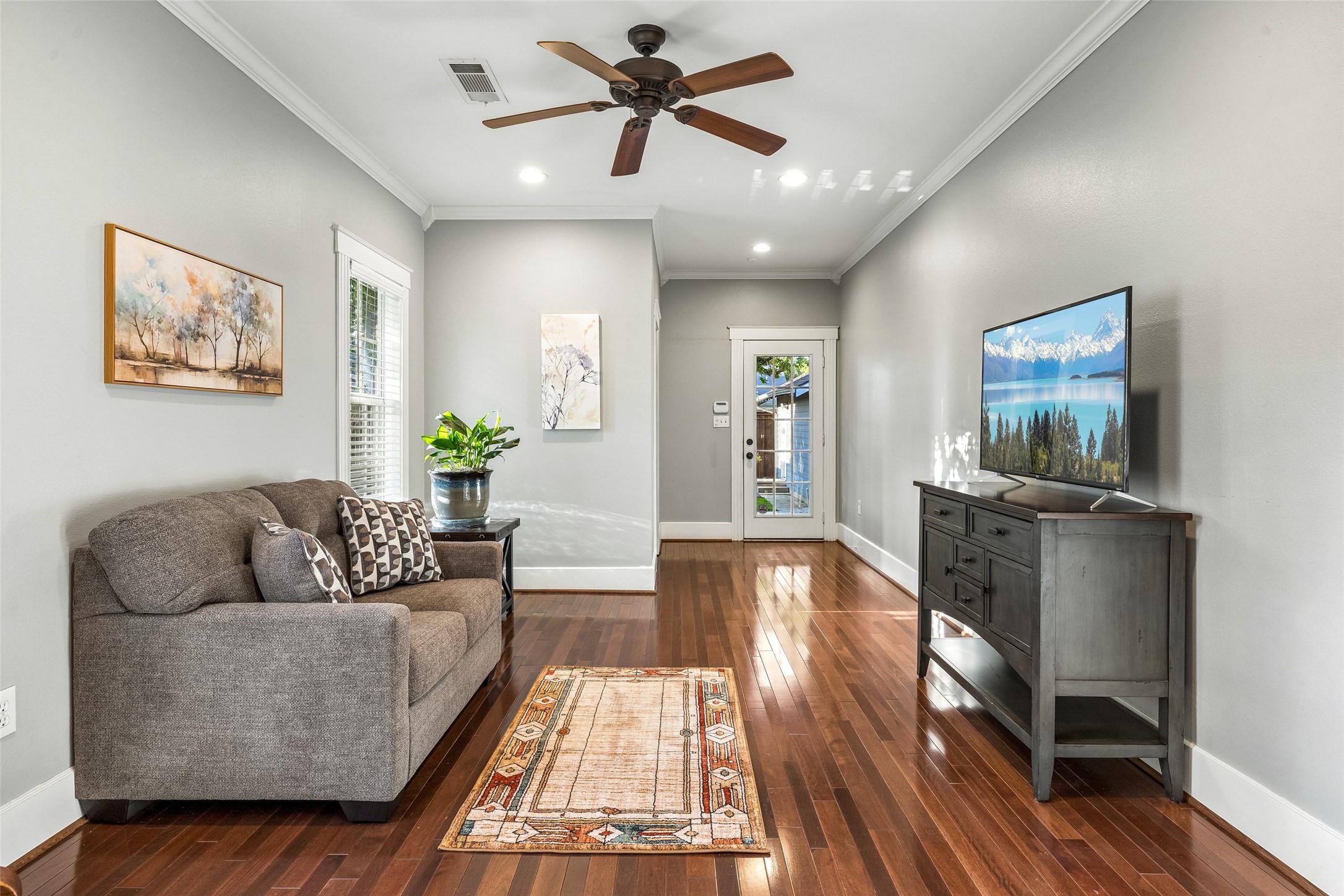 5211 Willis Avenue Dallas TX 75206