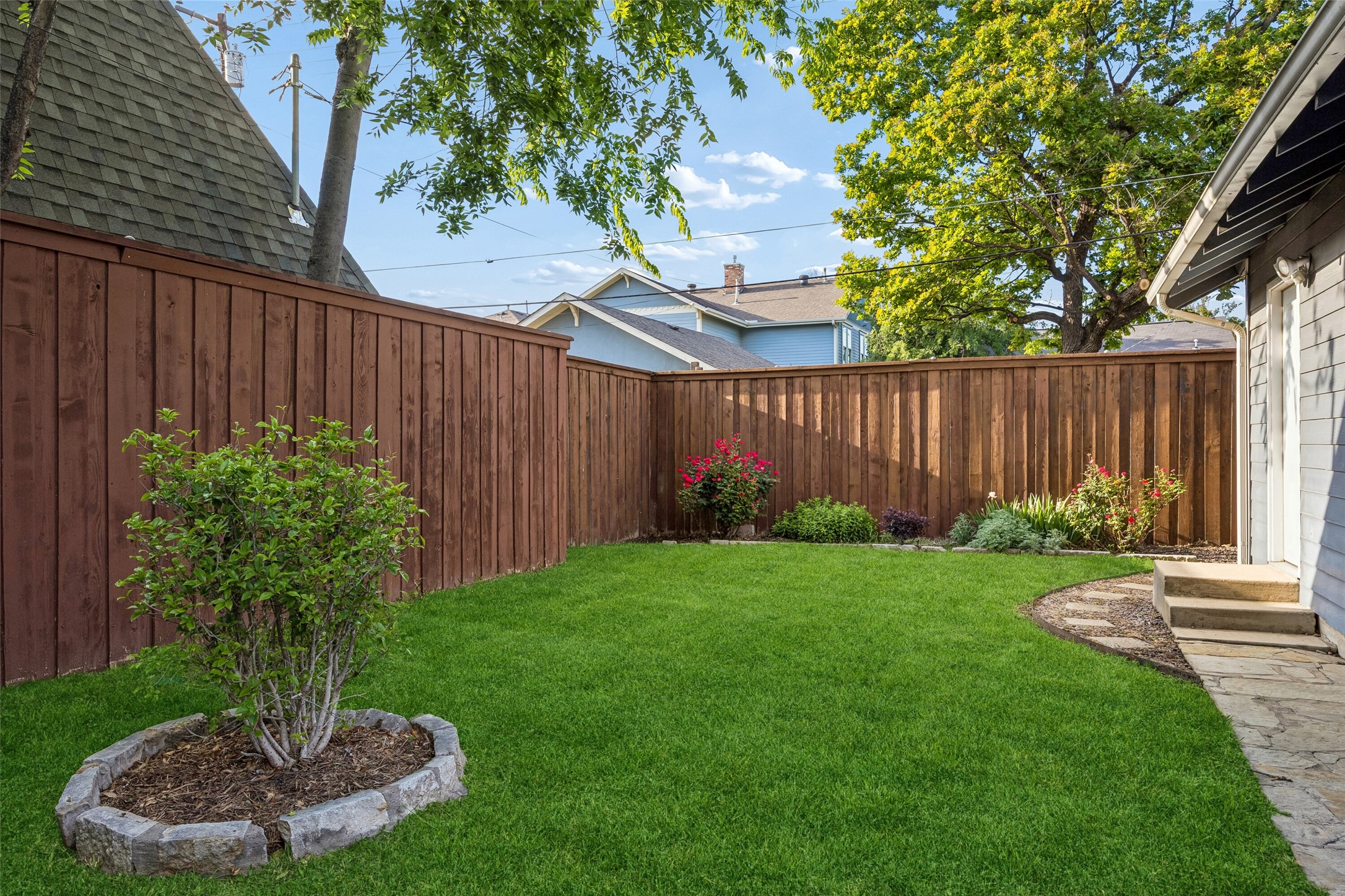 5211 Willis Avenue Dallas TX 75206