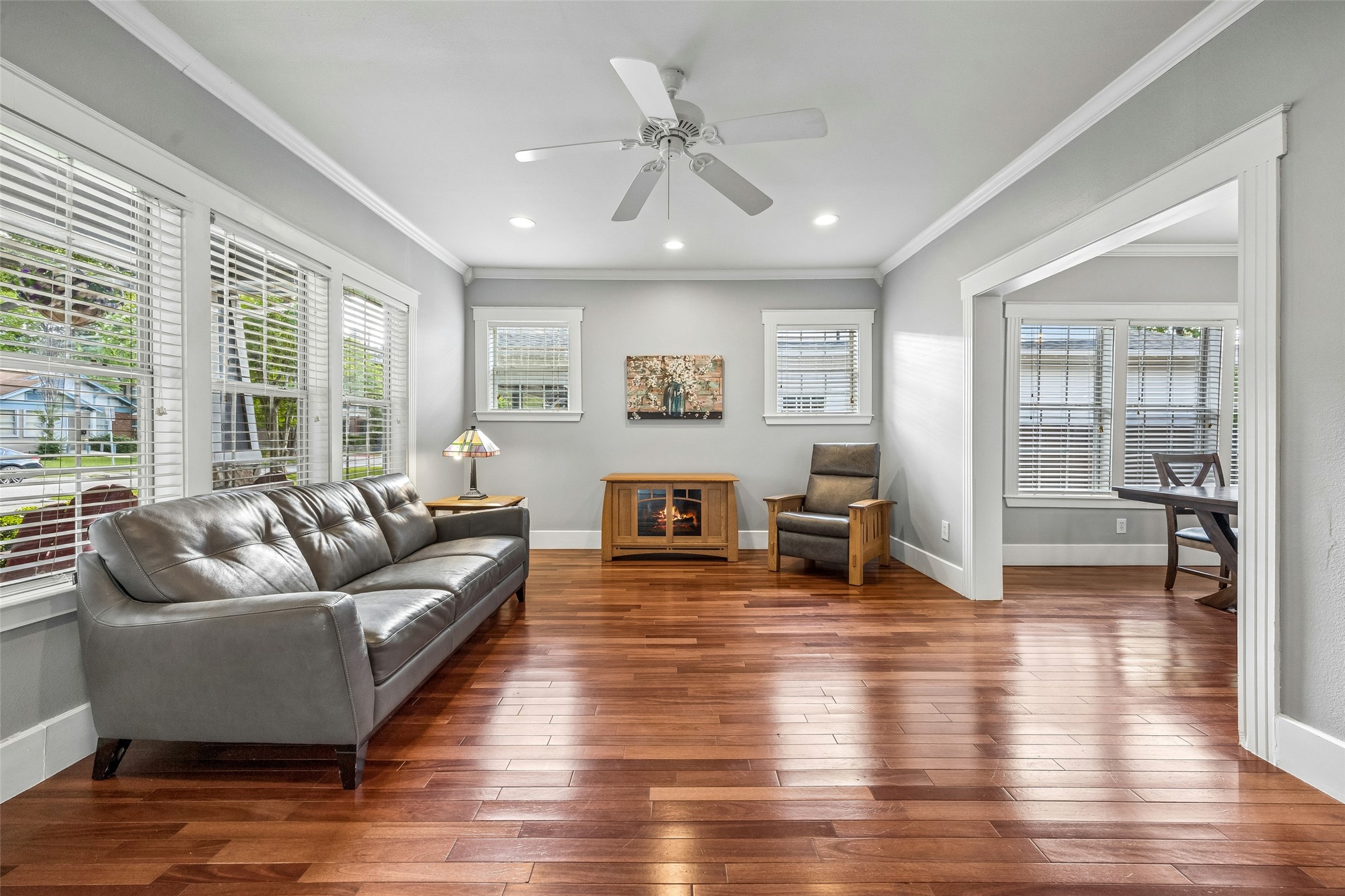 5211 Willis Avenue Dallas TX 75206