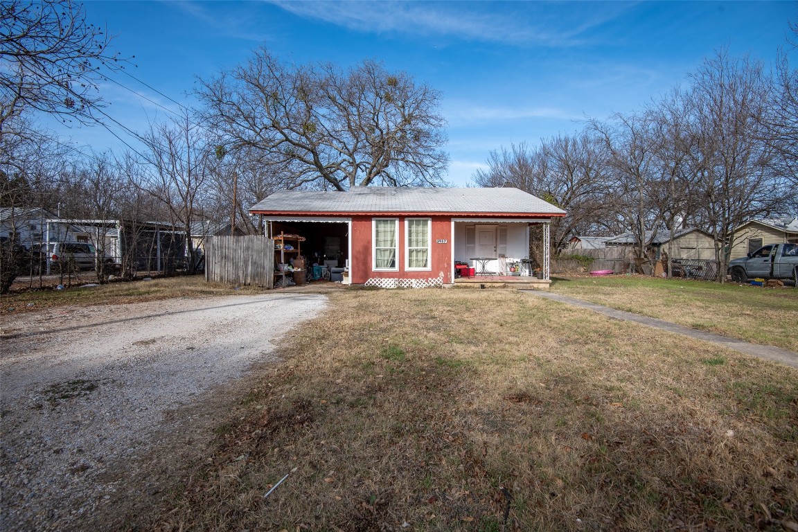 5937 Bertha Lane Haltom City TX 76117