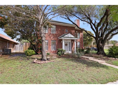 2738 Claremont Drive Grand Prairie TX 75052