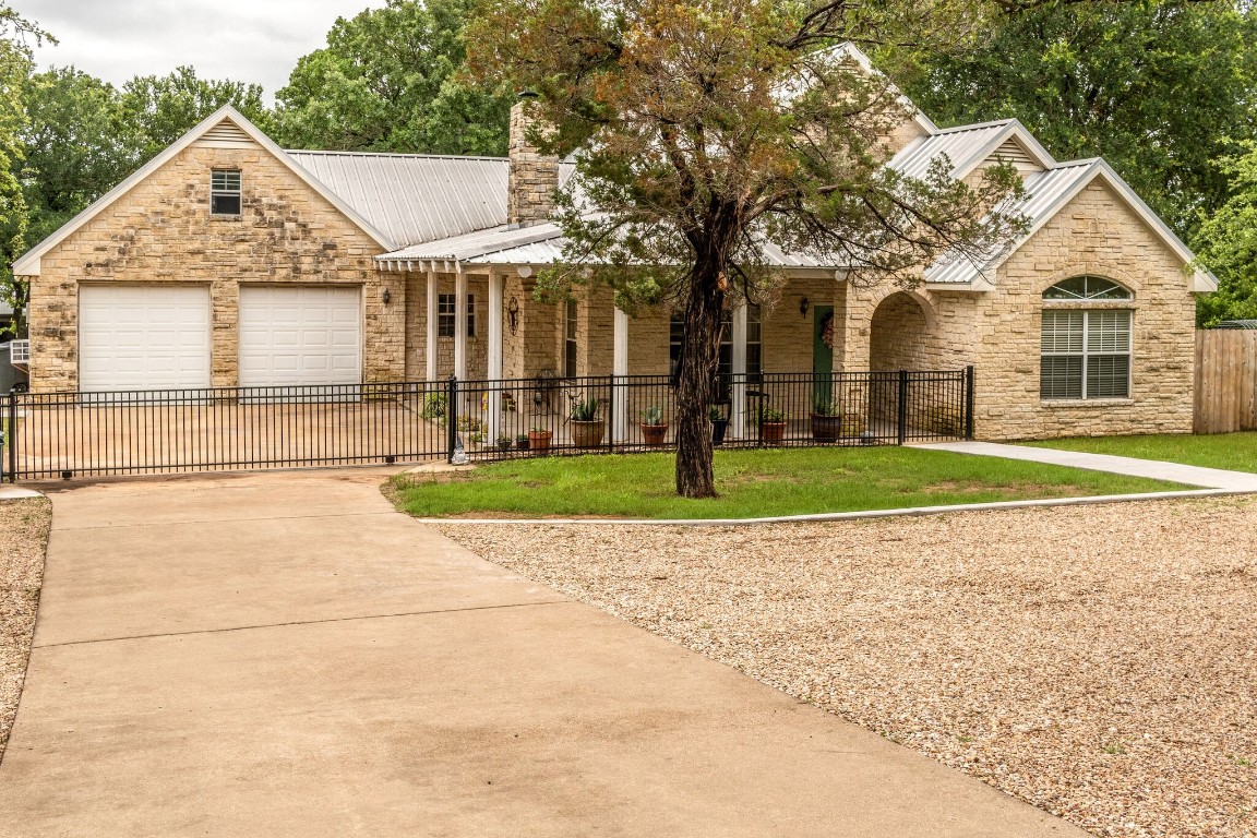 1160 Riverwood Trail Cleburne TX 76033