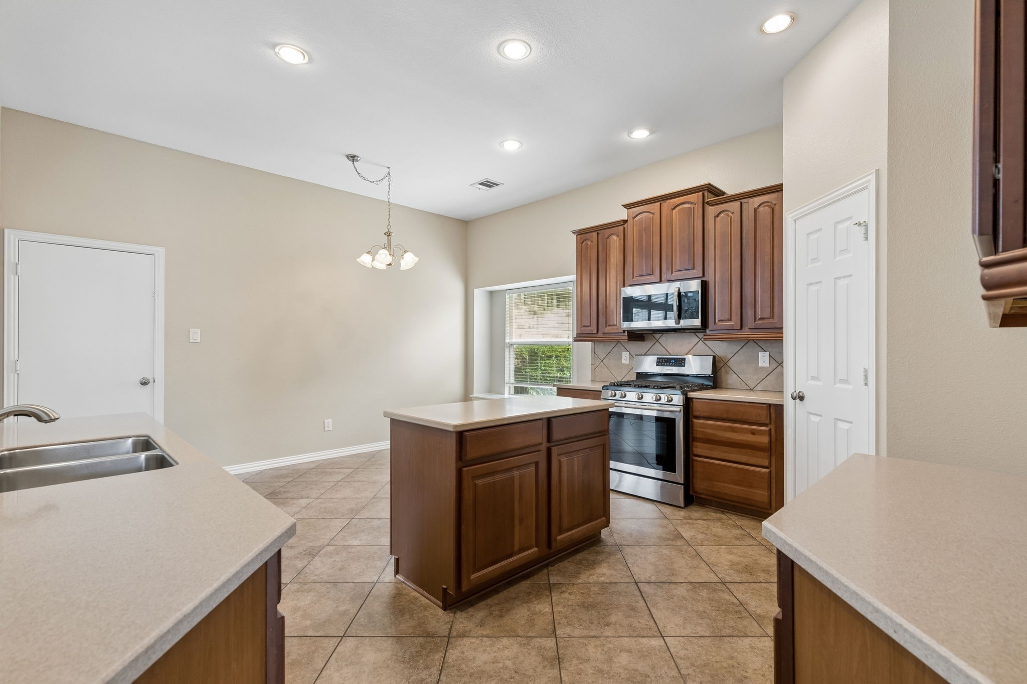 1603 Bryce Canyon Lane Allen TX 75002