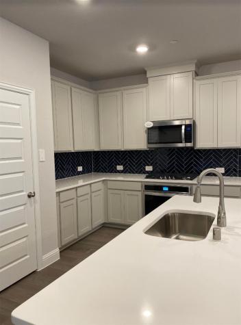 7833 Sunset Boulevard Rowlett TX 75088