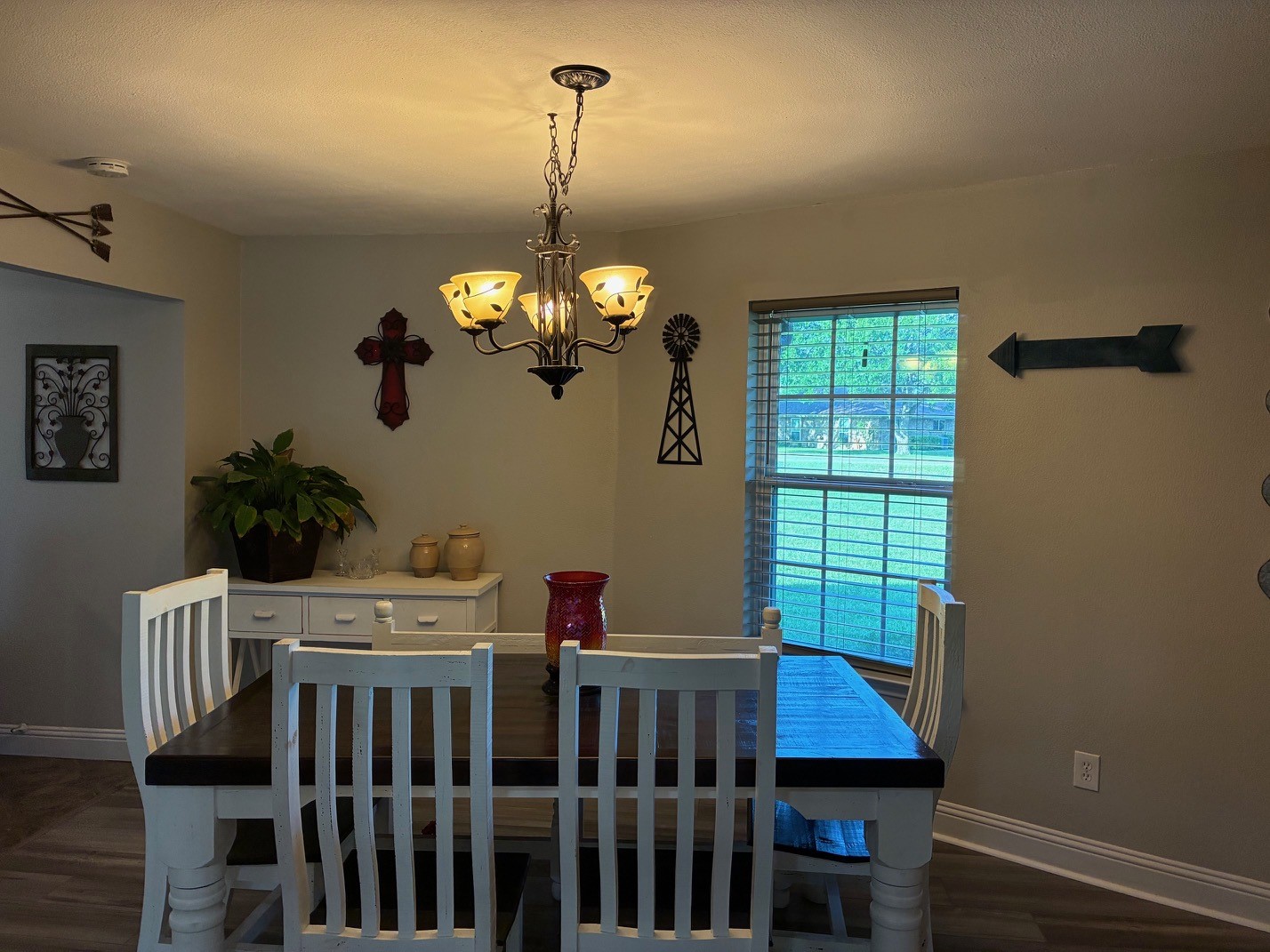 105 Elm Drive Oak Leaf TX 75154
