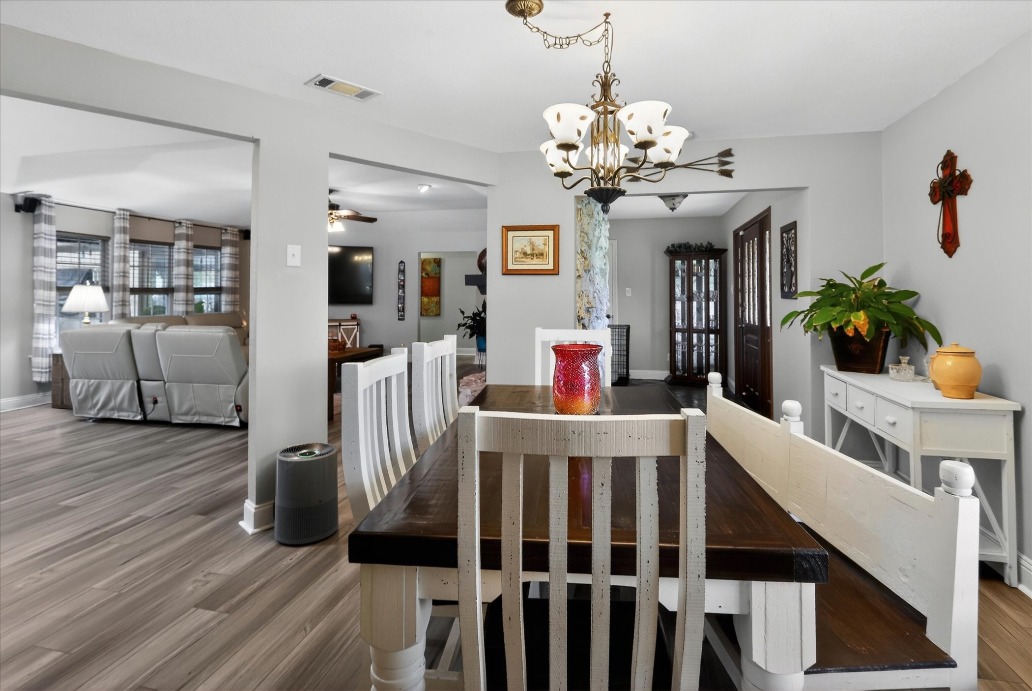 105 Elm Drive Oak Leaf TX 75154