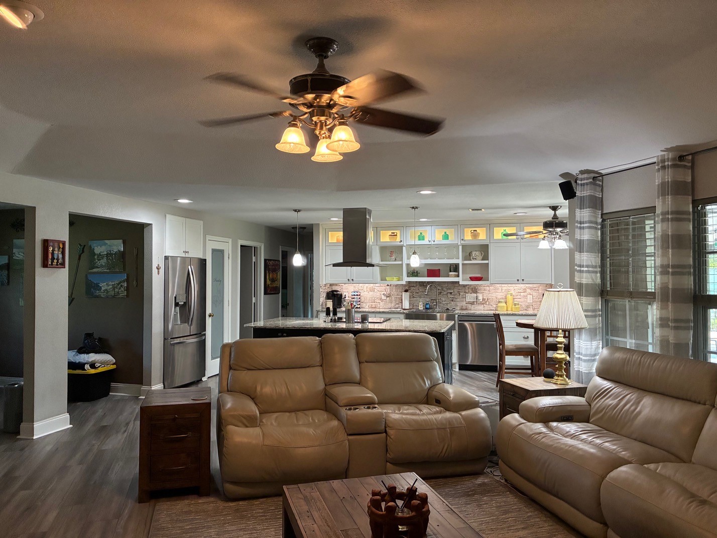 105 Elm Drive Oak Leaf TX 75154