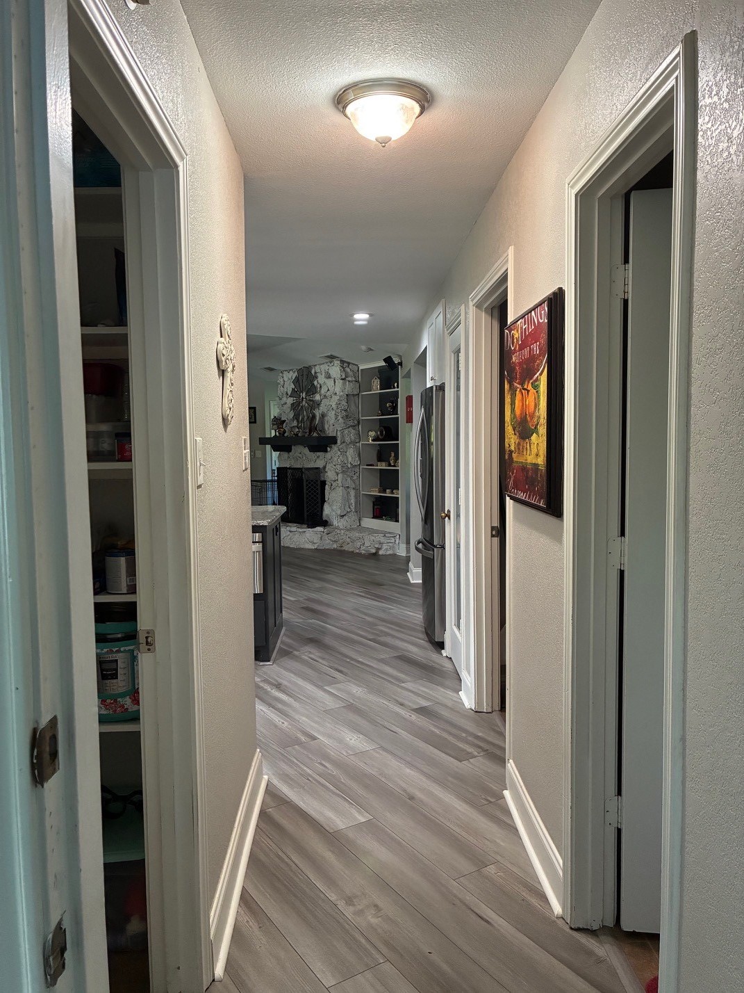 105 Elm Drive Oak Leaf TX 75154