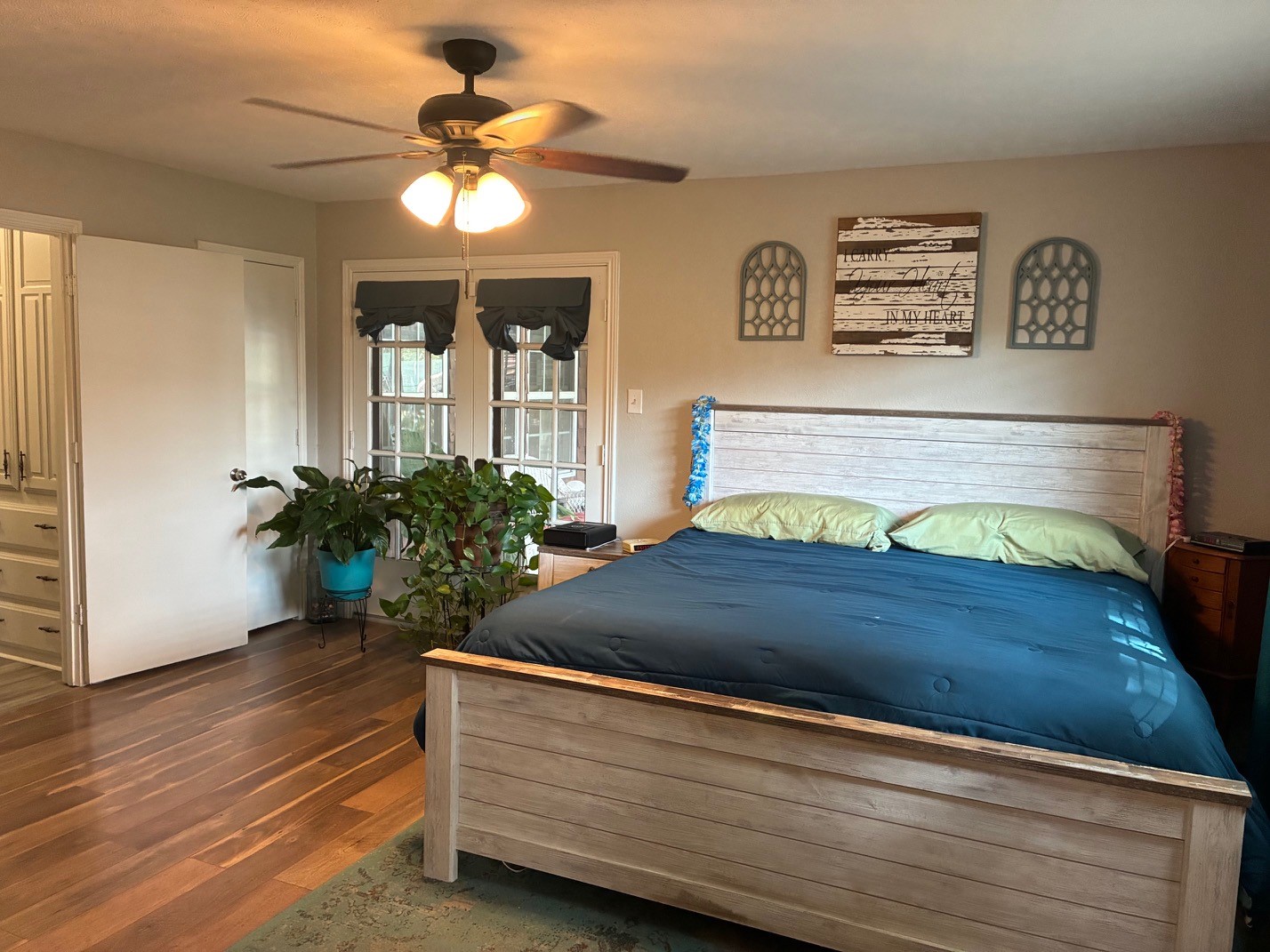 105 Elm Drive Oak Leaf TX 75154