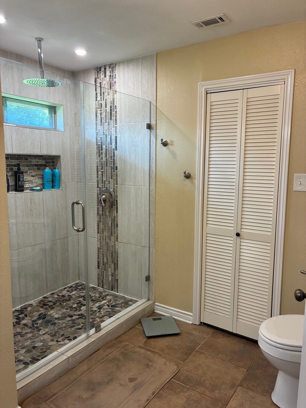 105 Elm Drive Oak Leaf TX 75154