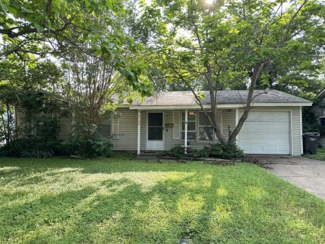 4900 Hillside Avenue Fort Worth TX 76119