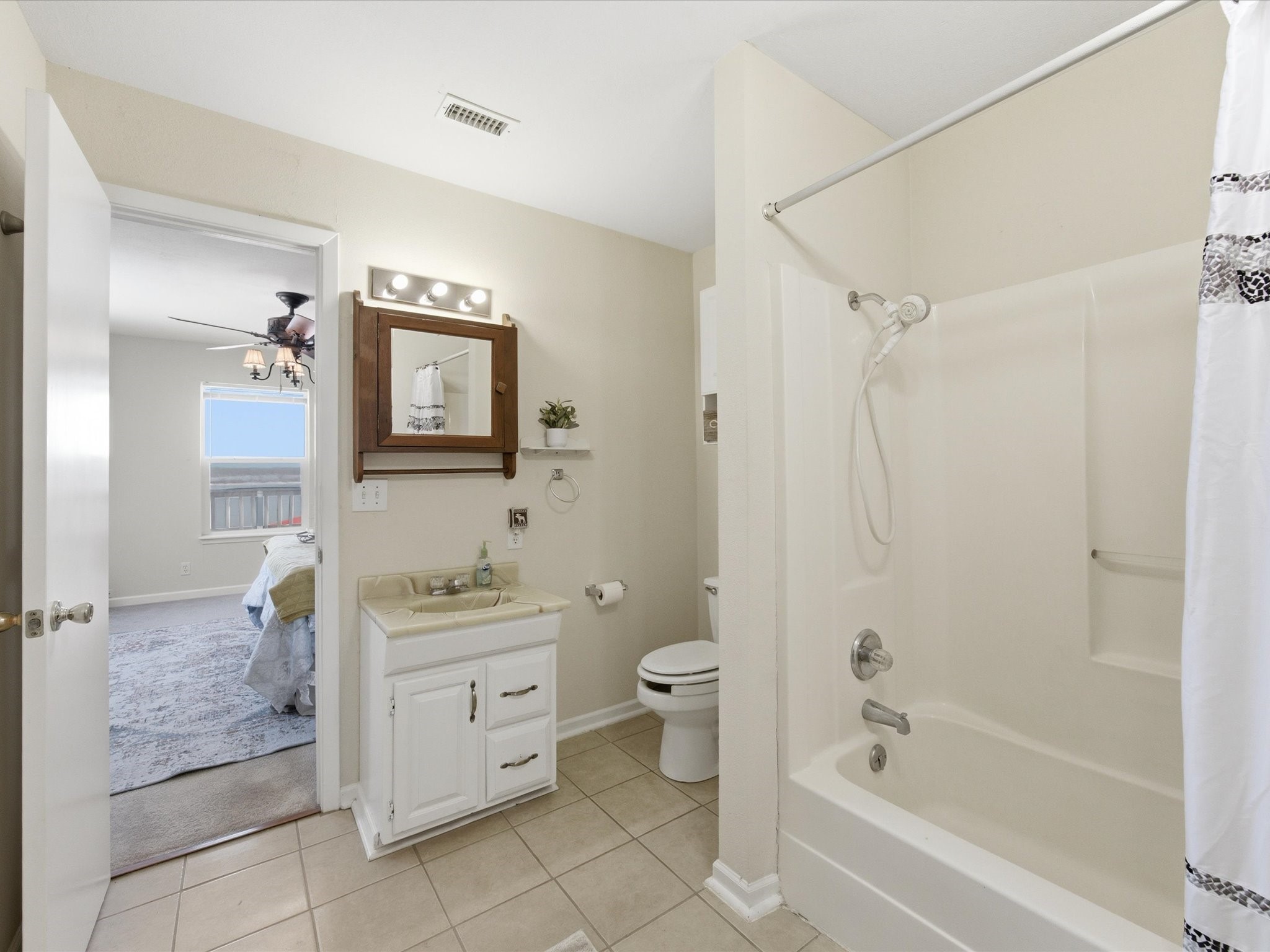 707 Marco Drive Runaway Bay TX 76426