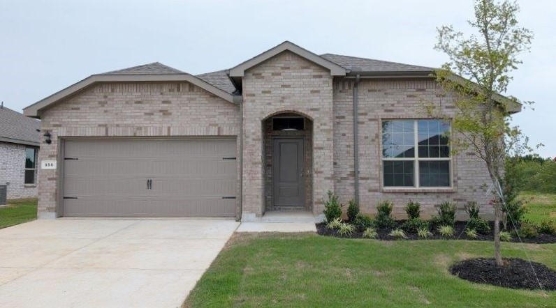 956 Traction Trail Cleburne TX 76031