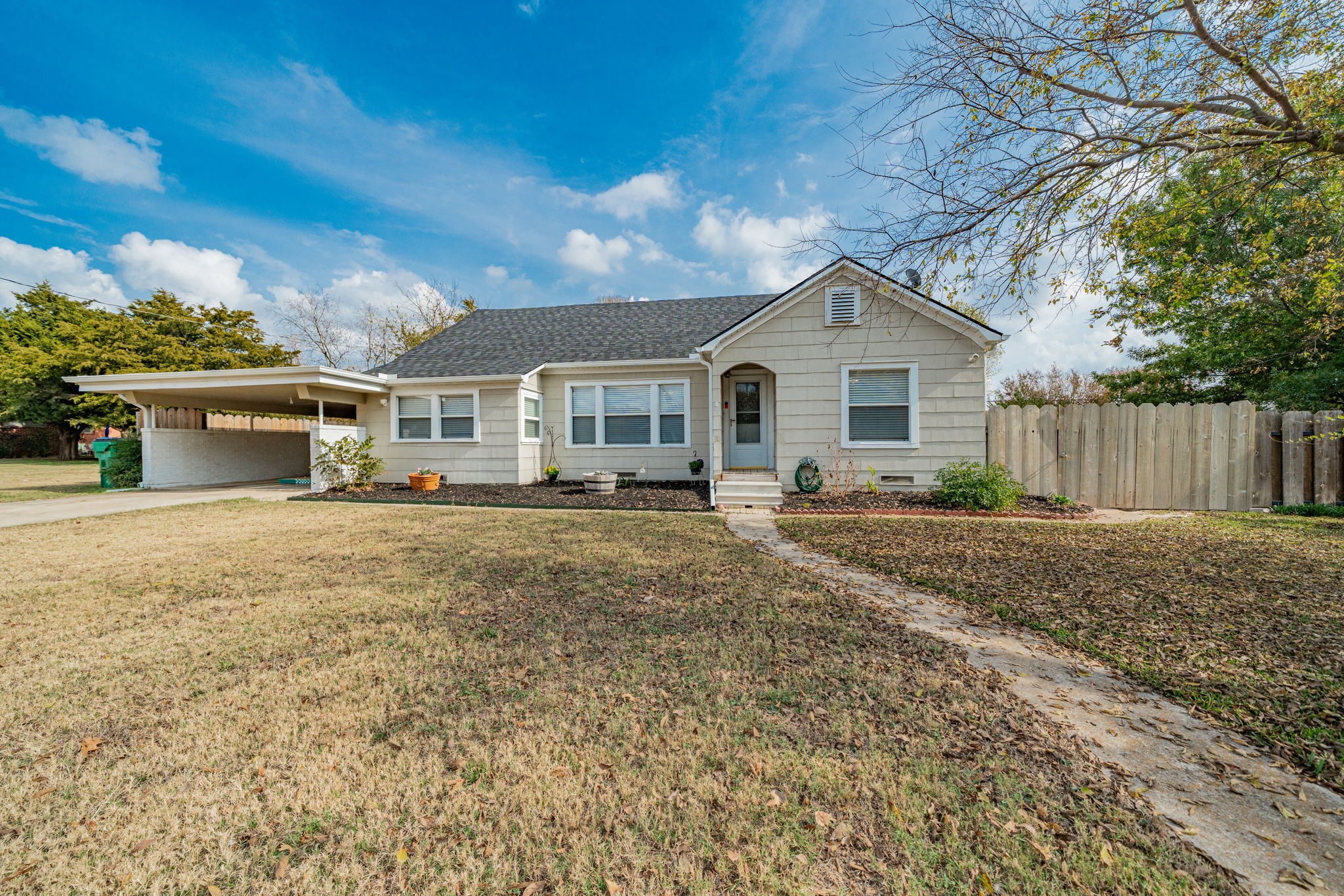 308 N Pecan Street Muenster TX 76252