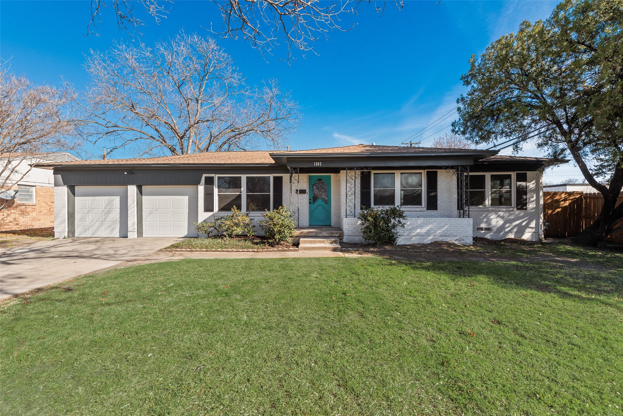 1502 Betsy Lane Irving TX 75061