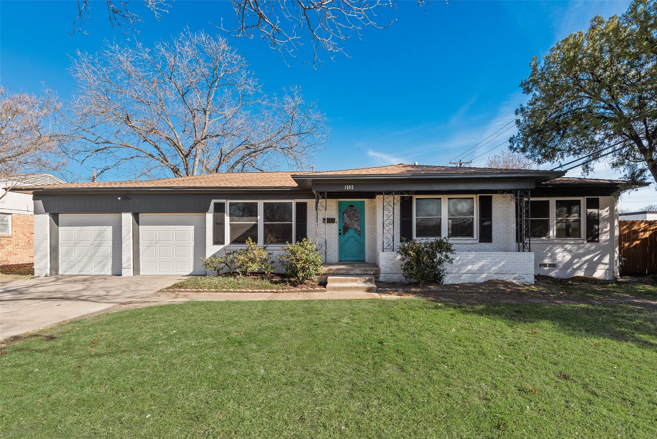 1502 Betsy Lane Irving TX 75061