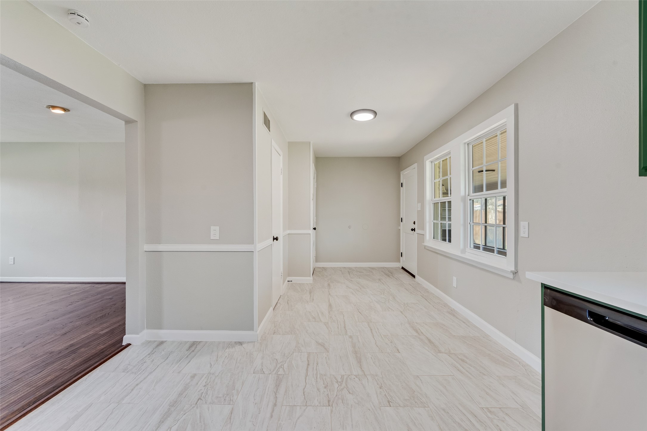 1502 Betsy Lane Irving TX 75061