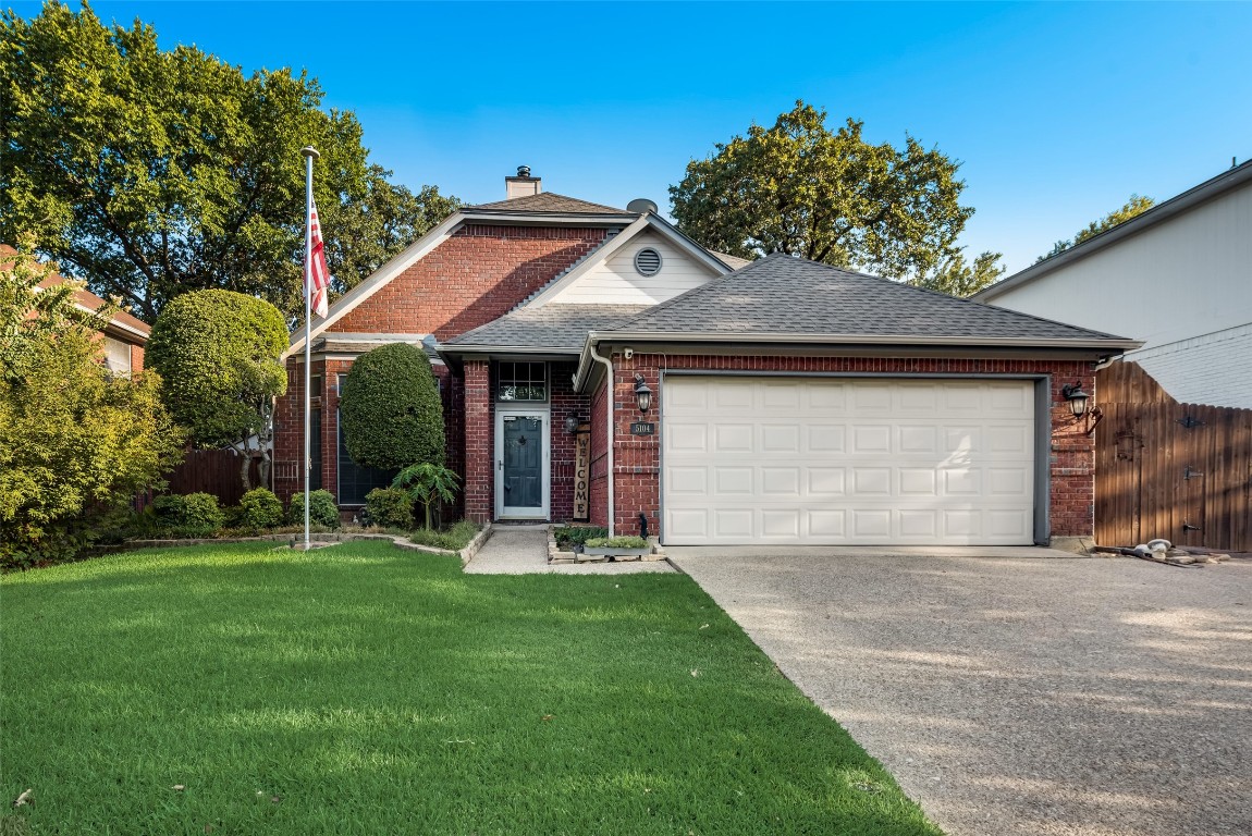 5104 Oak Gate Court Arlington TX 76016