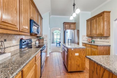 2620 Britany Circle Bedford TX 76022