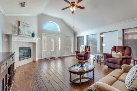 2620 Britany Circle Bedford TX 76022
