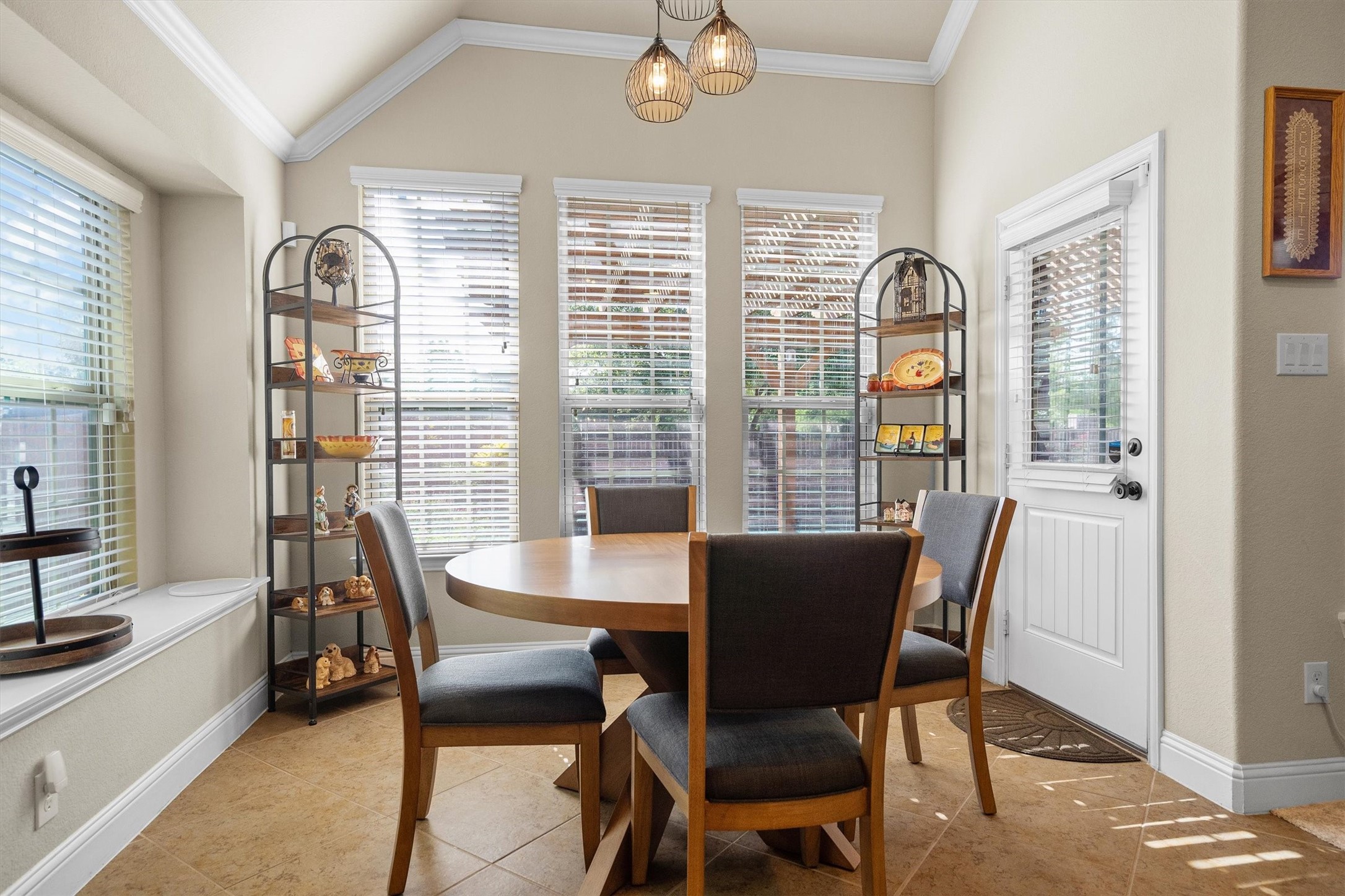 604 Satinwood Lane Euless TX 76039