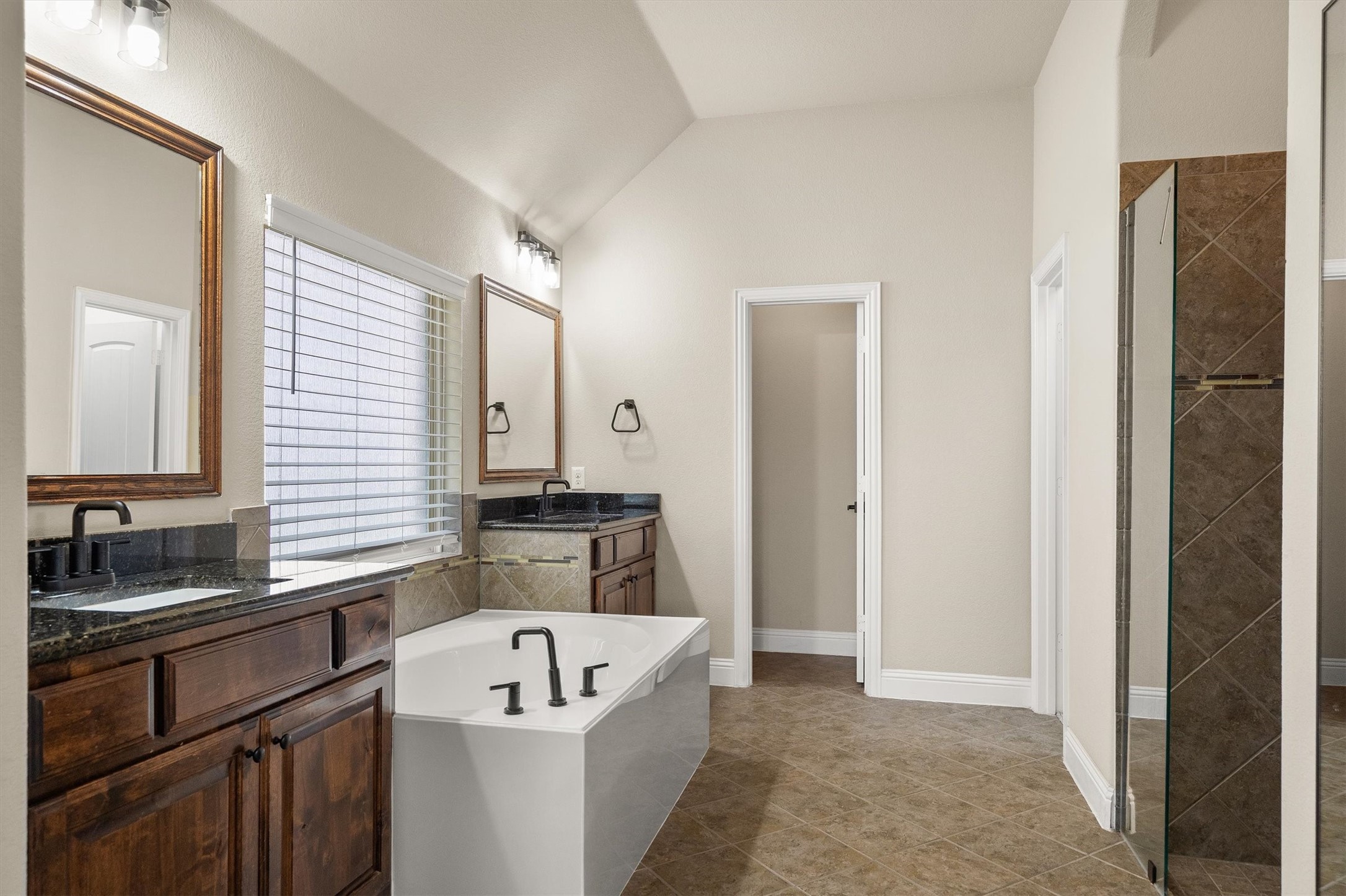 604 Satinwood Lane Euless TX 76039